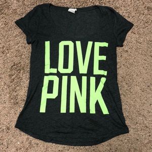 Love pink tee